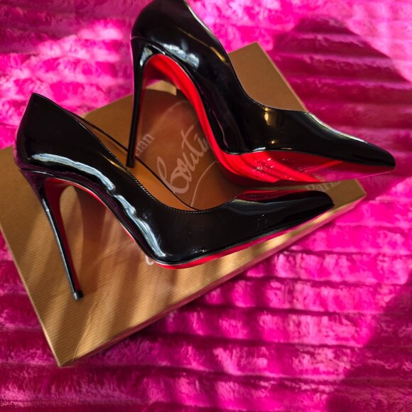 Christian Louboutin Paris Patent Pumps - Picture 7 of 7
